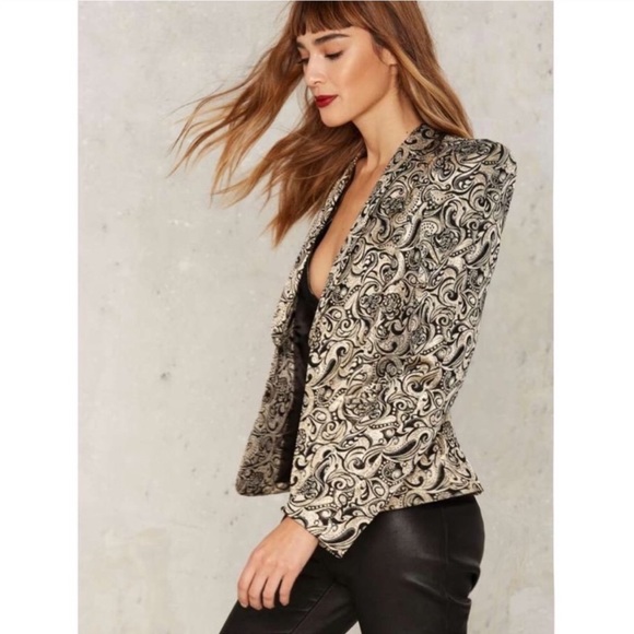 Jacquard Constantine - Picture 3 of 4